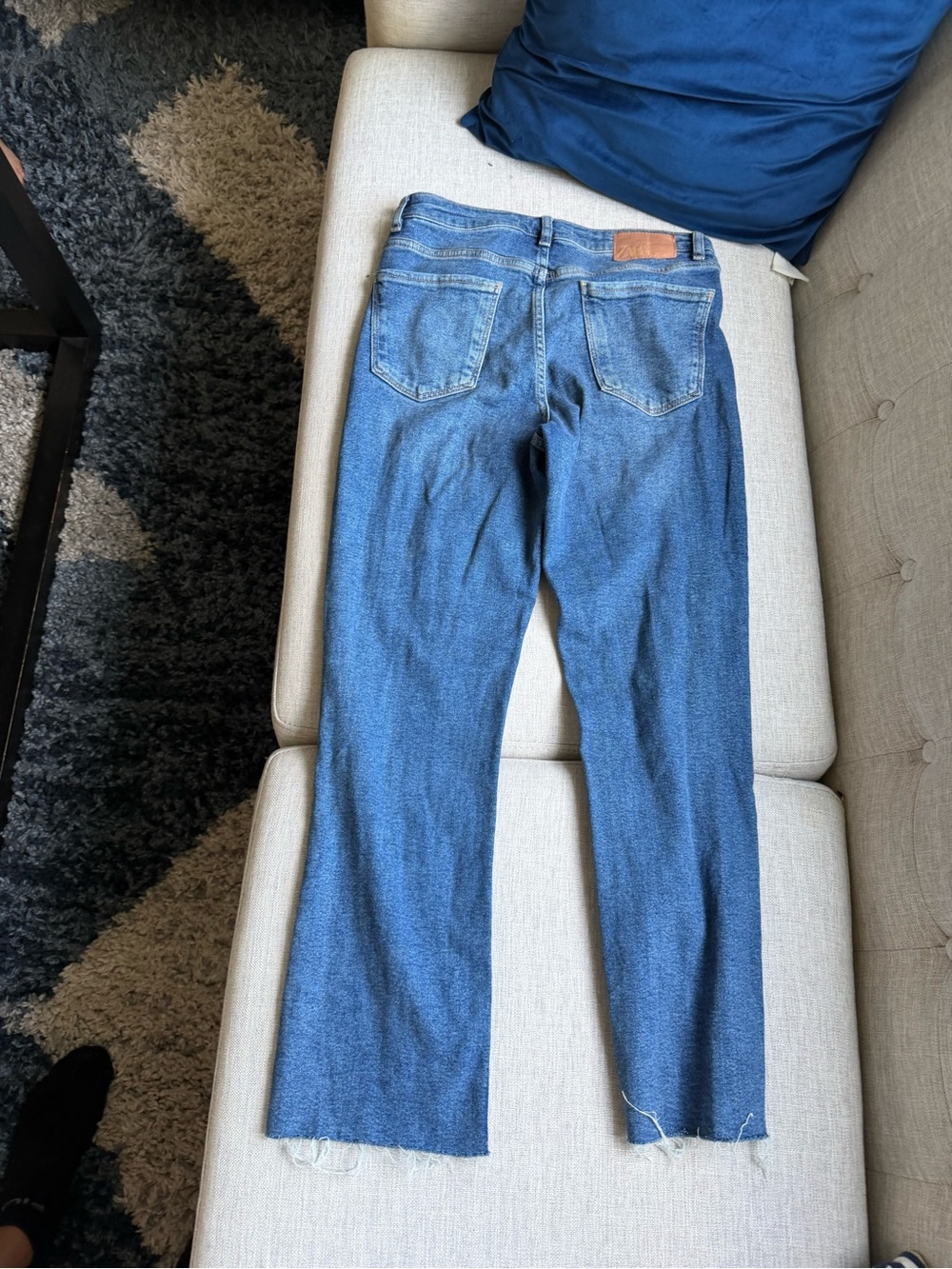 Zara Light Blue Denim Jeans with Contrast Stitching